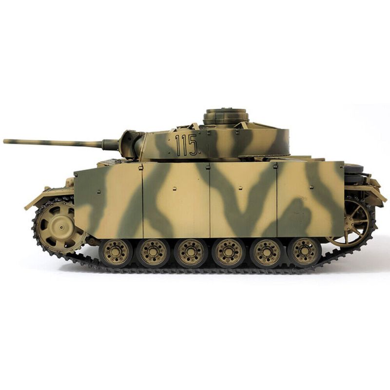 Academy 13545 German Panzer III Battle of Kursk